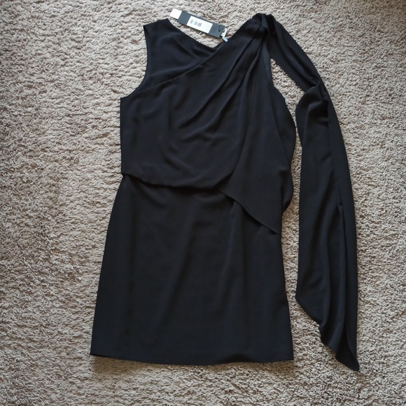 Halston Heritage Dresses & Skirts - NWT Halston Black Asymmetric Drape Dress With Cape Sleeve